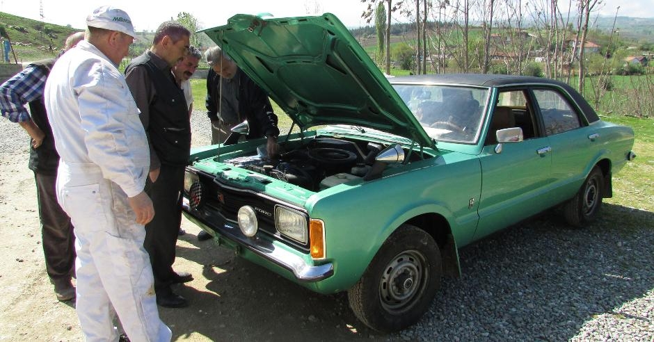 40 Yıl Sonra Otomobilini Kapattığı Yerden Çıkardı galerisi resim 10