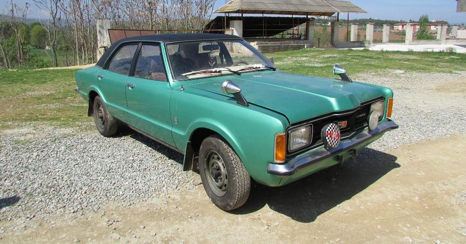 40 Yıl Sonra Otomobilini Kapattığı Yerden Çıkardı galerisi resim 11