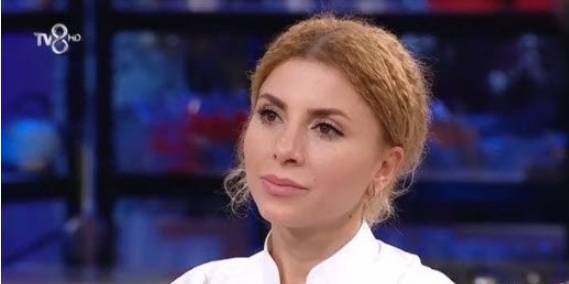 Masterchef'te son 4'e kalma başarısını gösteren Özgül Coşar me galerisi resim 2