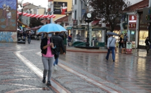 METEOROLOJİ 9 İL İÇİN SARI, 1 İL İÇİN TURUNCU KODLU UYARIDA BULUNDU. galerisi resim 2