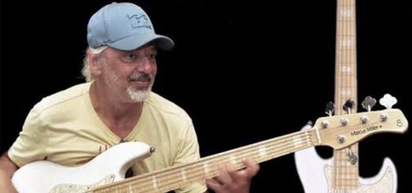 Ünlü müzisyen hayatını kaybetti! galerisi resim 4