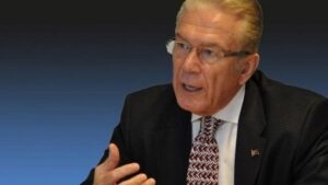 Usta isim Uğur Dündar acı haberi böyle duyurdu galerisi resim 4