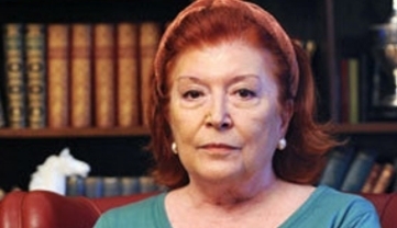 Ünlü İsim Evinde Hayatını Kaybetti galerisi resim 8