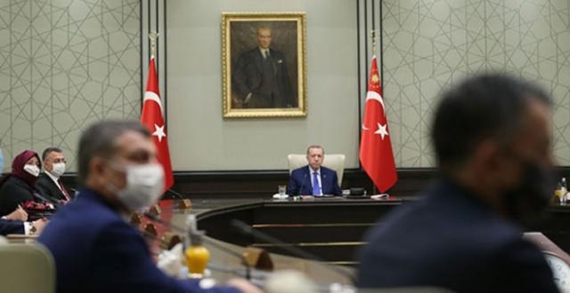 Kabine Bugün Toplanıyor Beş Konu Başlığı Var galerisi resim 3