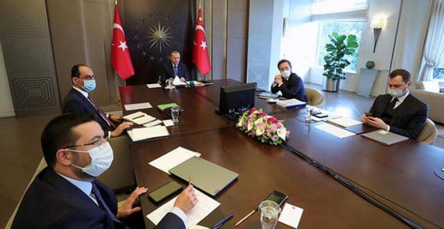 Kabine Bugün Toplanıyor Beş Konu Başlığı Var galerisi resim 5