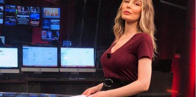 Ünlü Spiker Dansözlere Taş Çıkarttı galerisi resim 5