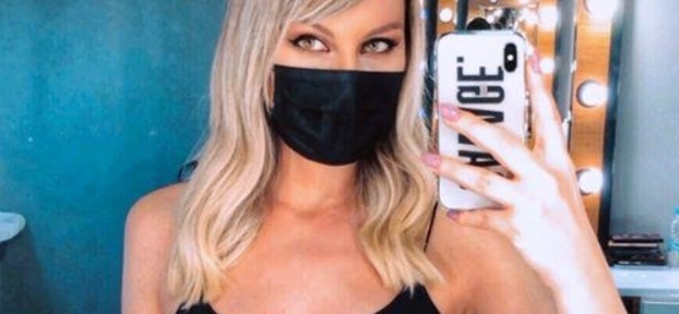 Ünlü Spiker Dansözlere Taş Çıkarttı galerisi resim 7