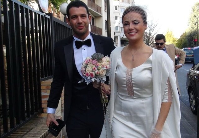 Ünlü Çift galerisi resim 8