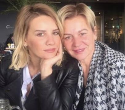 Sunucu Esra Erol’un Annesi galerisi resim 2