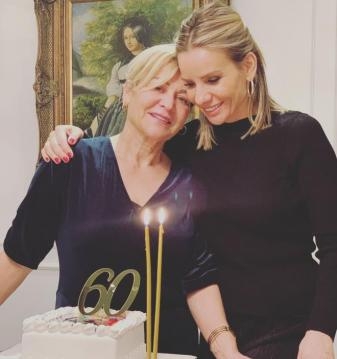 Sunucu Esra Erol’un Annesi galerisi resim 4