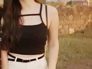 Arkasında bir not bırakarak