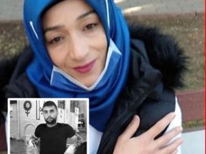 Esinden Ayrılmıştı Ailesinin Yanındayken