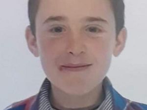 Keçileri otlatmaya gitti