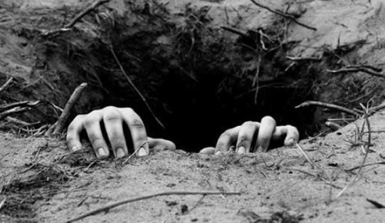 Her gece ölen kızını duyuyordu ve... galerisi resim 4