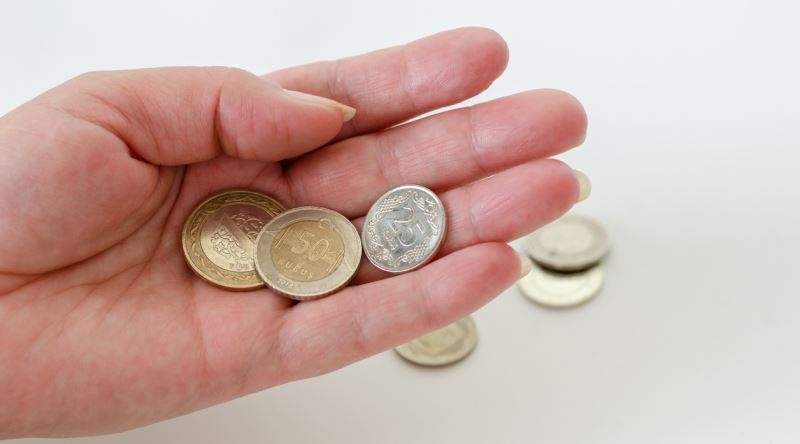 istanbulda bir kızz öğrenci yurdu önü! galerisi resim 3