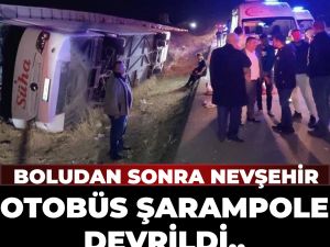 Nevşehir'de siyasi partilileri taşıyan otobüs