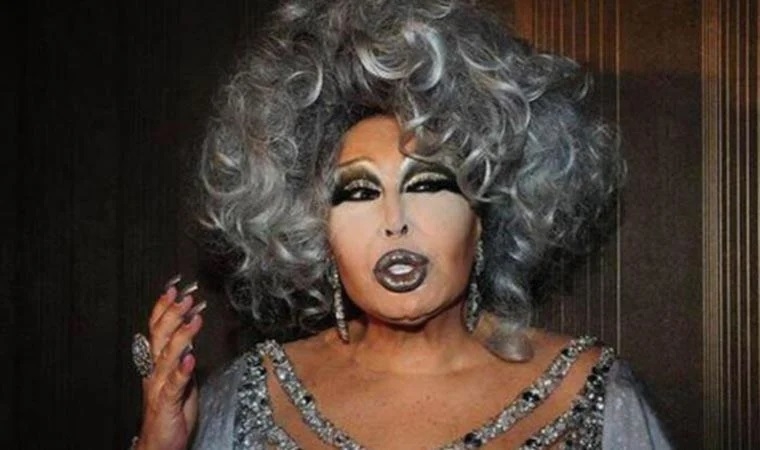 Bülent Ersoy galerisi resim 1