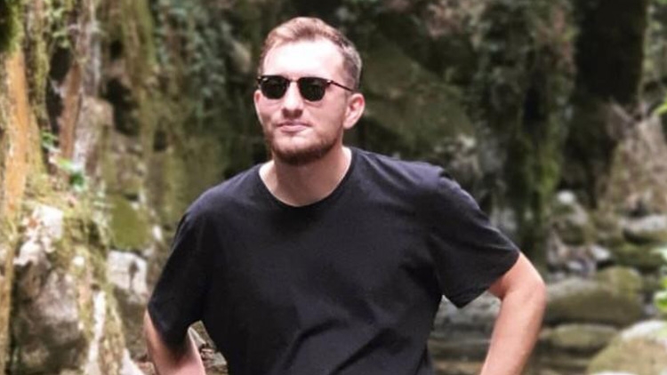 Alper Yasin Karaağaç galerisi resim 2