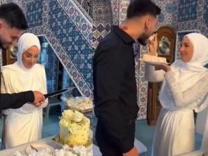 Camide nikah kıydılar
