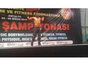 Ağrılı Ömer Çeçen Türkiye Şampiyonu Oldu