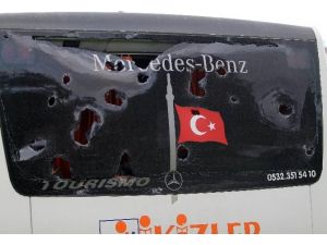 Beşiktaş Hentbol Takım Otobüsüne Taşlı Saldırı