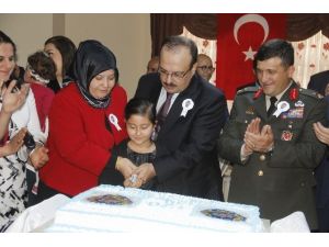 Hakkari Emniyet Müdürlüğü’nden Kokteyl