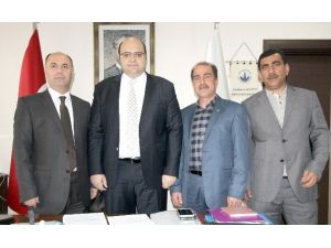 Başkan Orhan, İşçilerini Sevindirdi