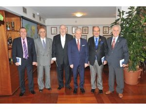 İTO Başkanı Ekrem Demirtaş’tan İzmir Futboluna ’Destek’ Mesajı