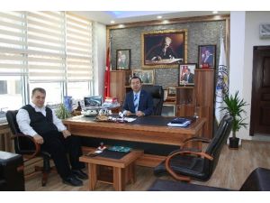 İşadamı Çanakçı’dan Belediye Başkanı Gebeş!e Ziyaret