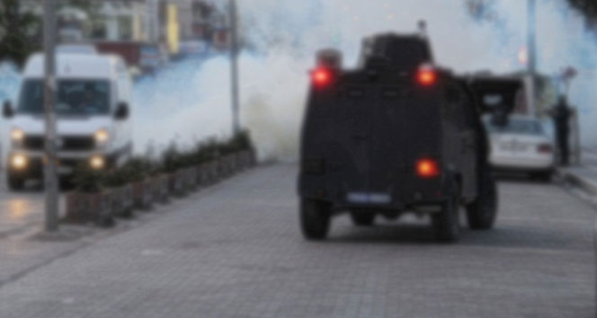 Polise mayınlı saldırı: 2'si ağır 4 yaralı
