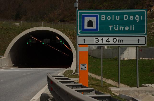 Bolu tüneli kapalı