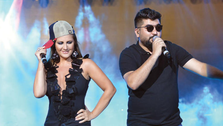 SİBEL CAN'DAN ŞOKE EDEN HABER! KİMSE GÖRMEDEN İNANAMADI