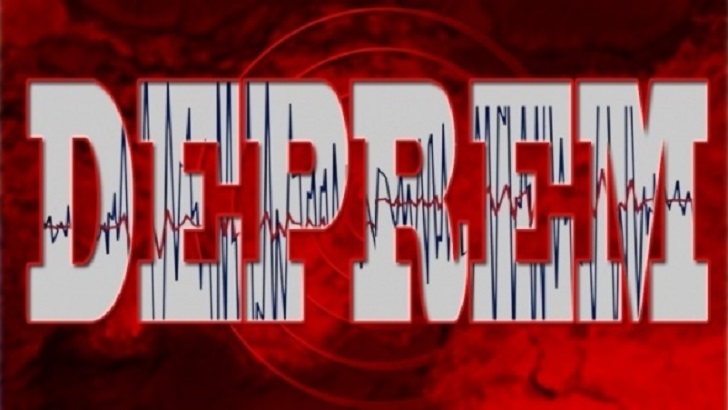 Korkutan Deprem Herkesi Sokağa döktü