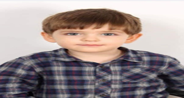 Geçen Gün Bir Bayan Tedaviye Geldi.Bayandan Çok Yanındaki 10 Yaşındaki Oğlu Hasan ilgimi çekti.