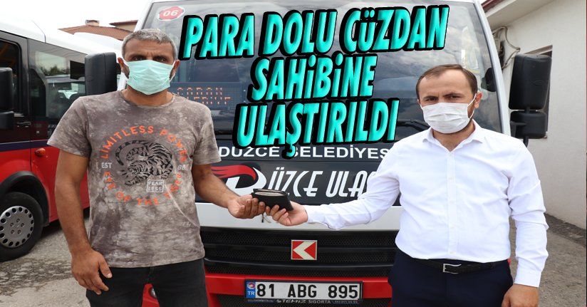 Para dolu cüzdan sahibine teslim etti