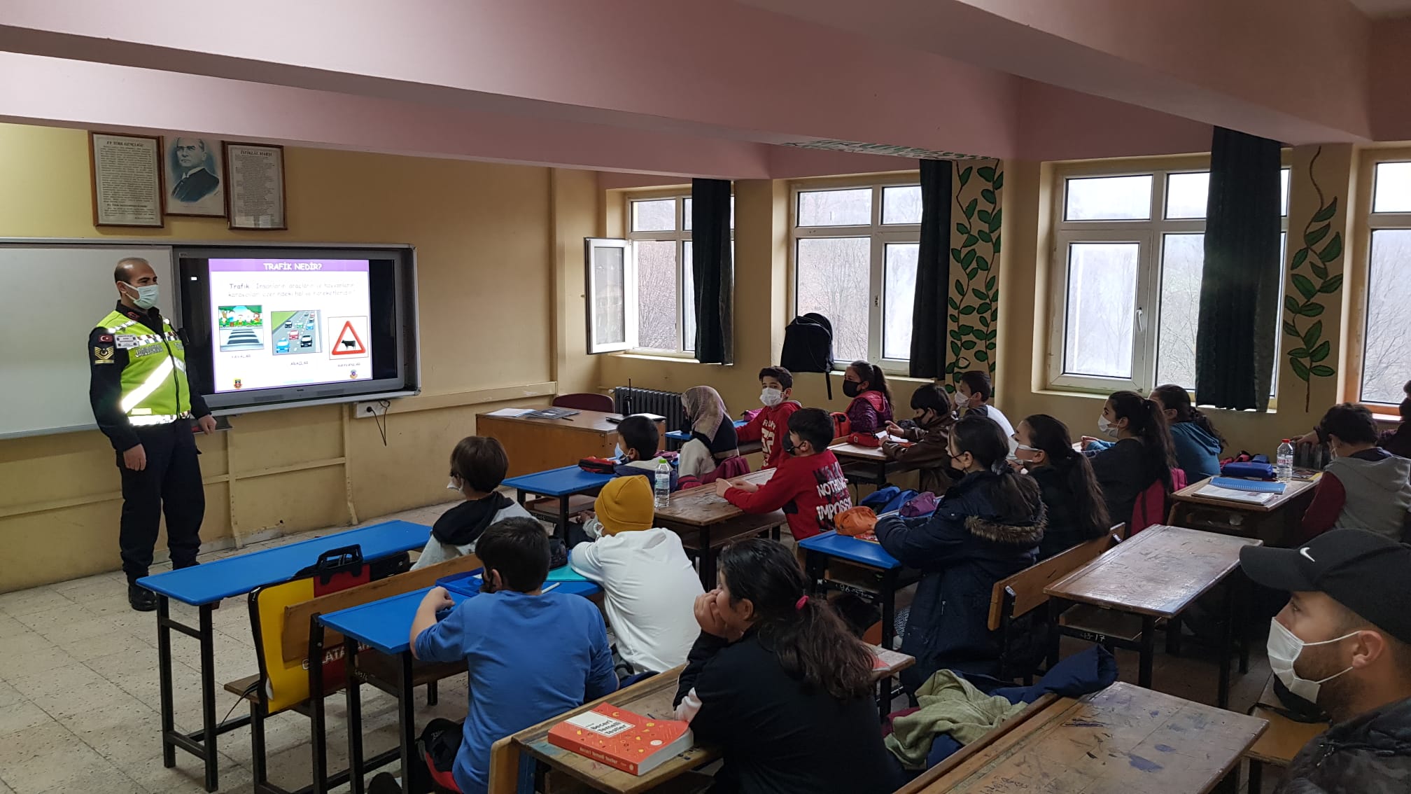 Boğaziçili öğrencilere trafik dersi