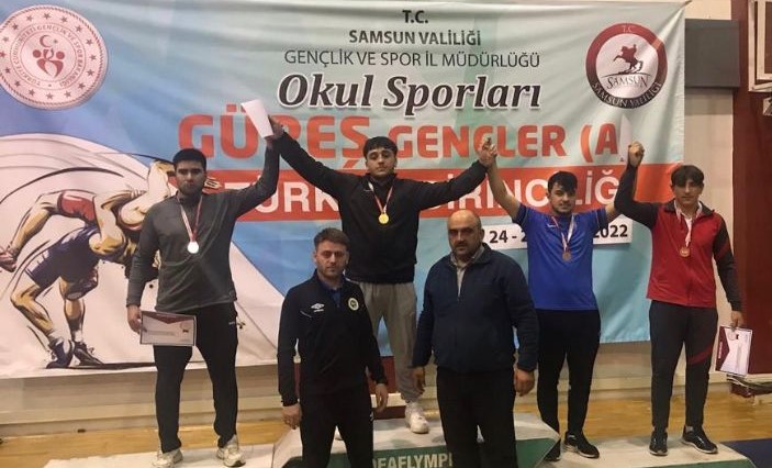 Maksut Topal Türkiye Şampiyonu oldu