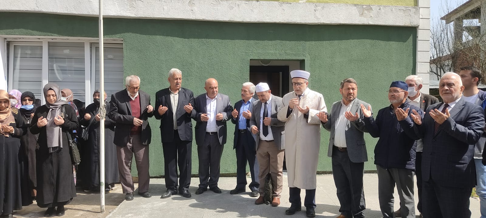 İlim yuvası hizmete girdi