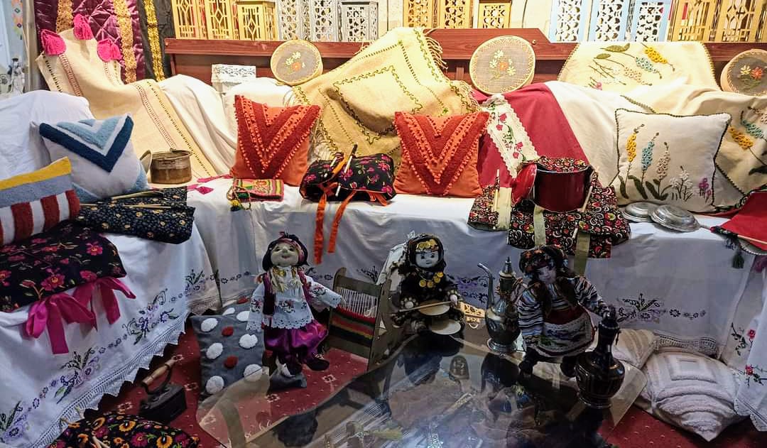 Ev kadınlarının eserleri görücüye çıkıyor