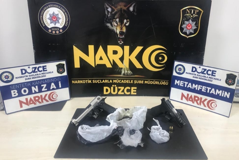 Uyuşturucu operasyonunda yakalandı