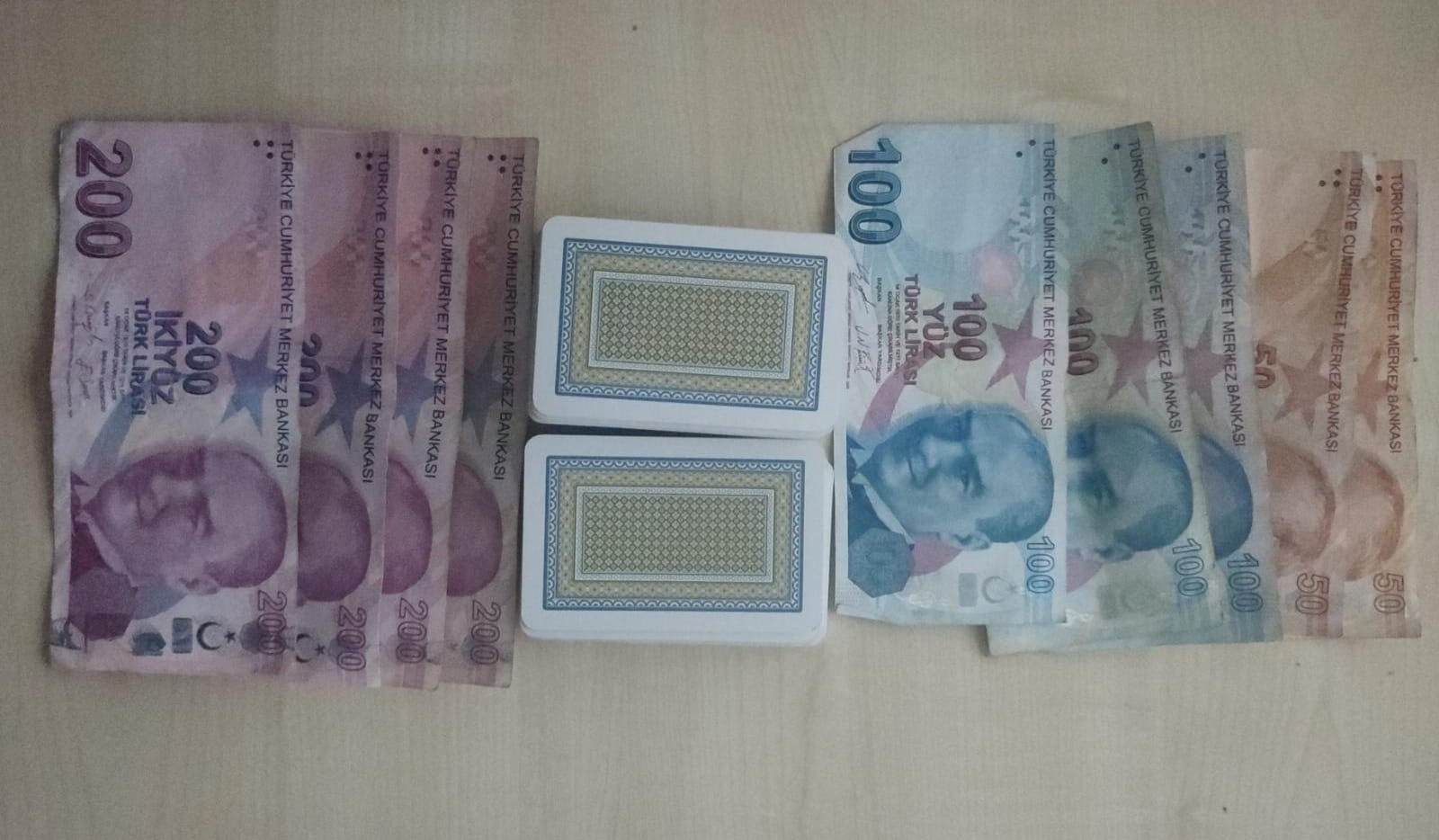 Kumarcılara baskın