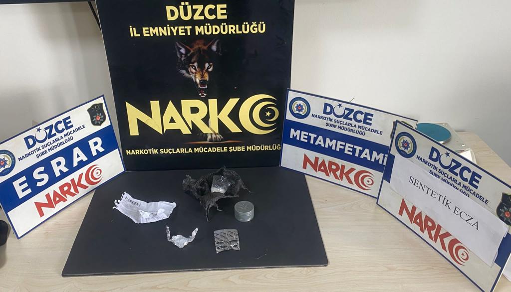 Hem içicilere hem satıcılara göz açtırılmıyor