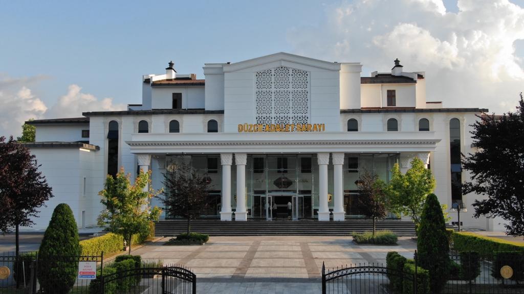 HAKİM VE SAVCILARDA DEĞİŞİKLİK