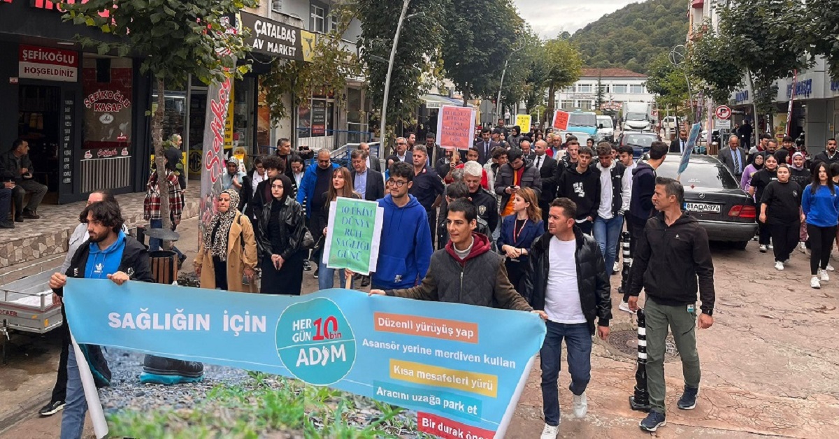 SAĞLIK İÇİN YÜRÜDÜLER