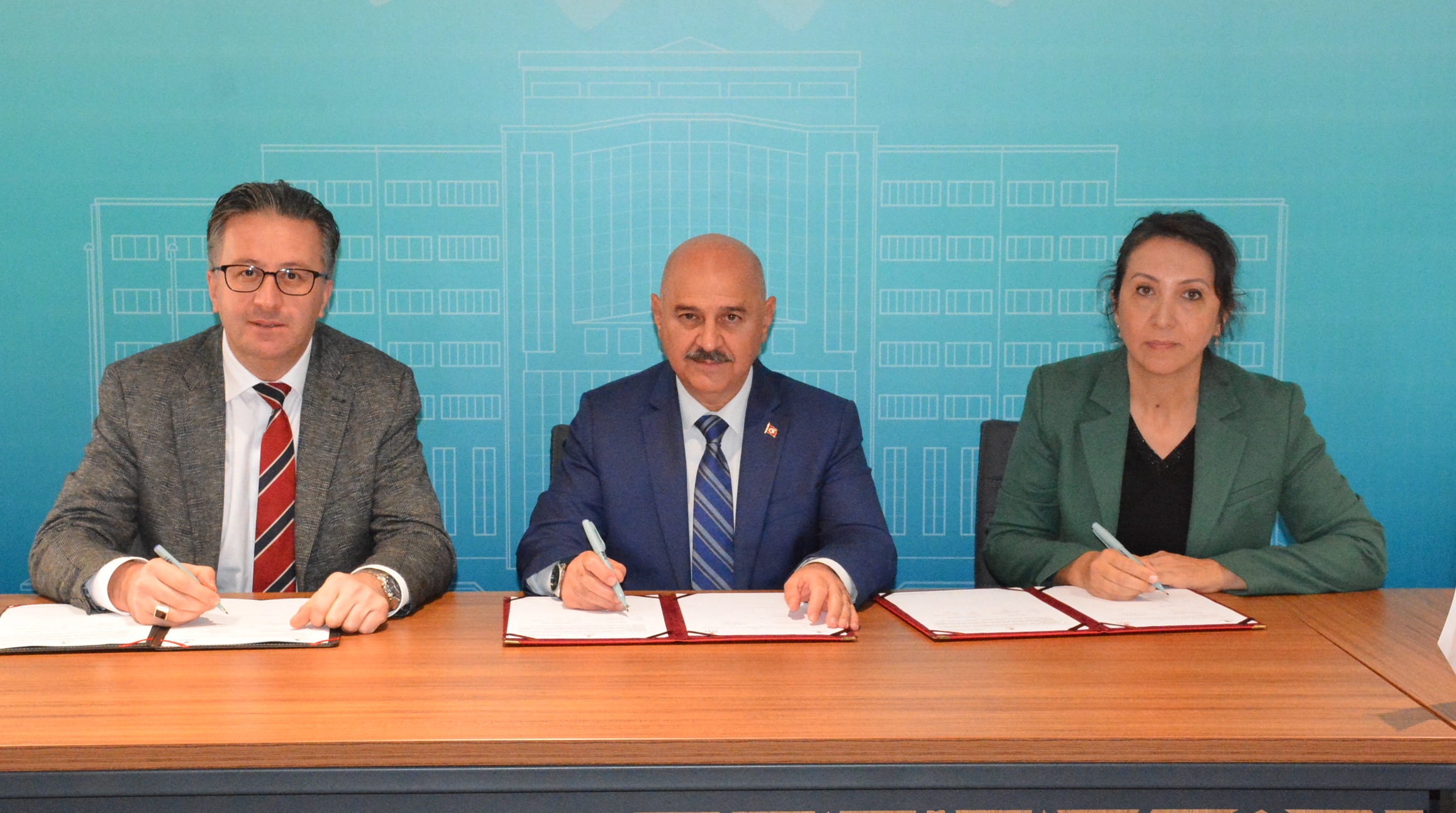 UYDU VE UZAY TEKNOLOJİLERİ ALANINDA İŞBİRLİĞİ