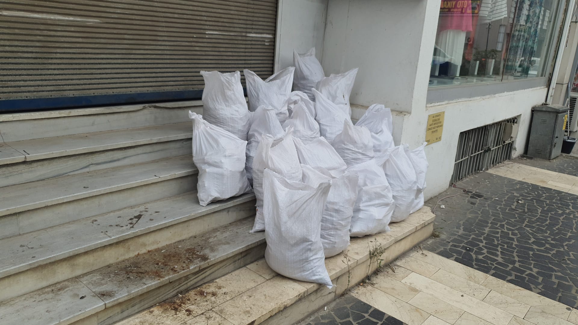 ÇÖPE ATMAYIN UYARISI