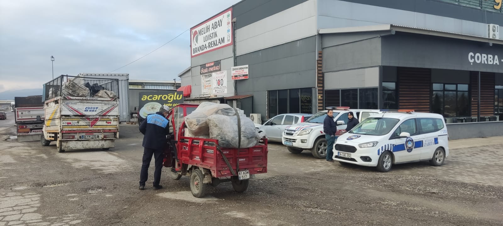 UYGULAMALAR SÜRÜYOR