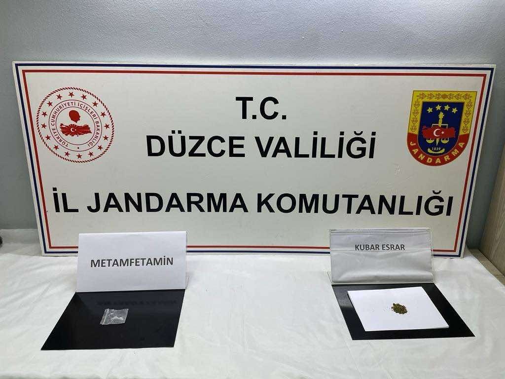 Jandarmadan uyuşturucu operasyonu