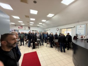 Taşıyıcı esnafından ATA’ya saygı