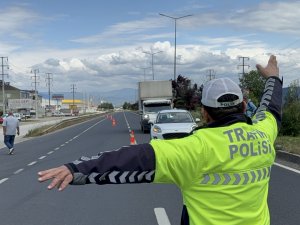 31’i alkolden 177 araç trafikten men edildi